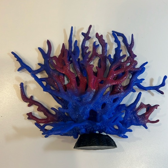 Fish tank Coral. Blue and pink. Brand new in the package. - Picture 1 of 3